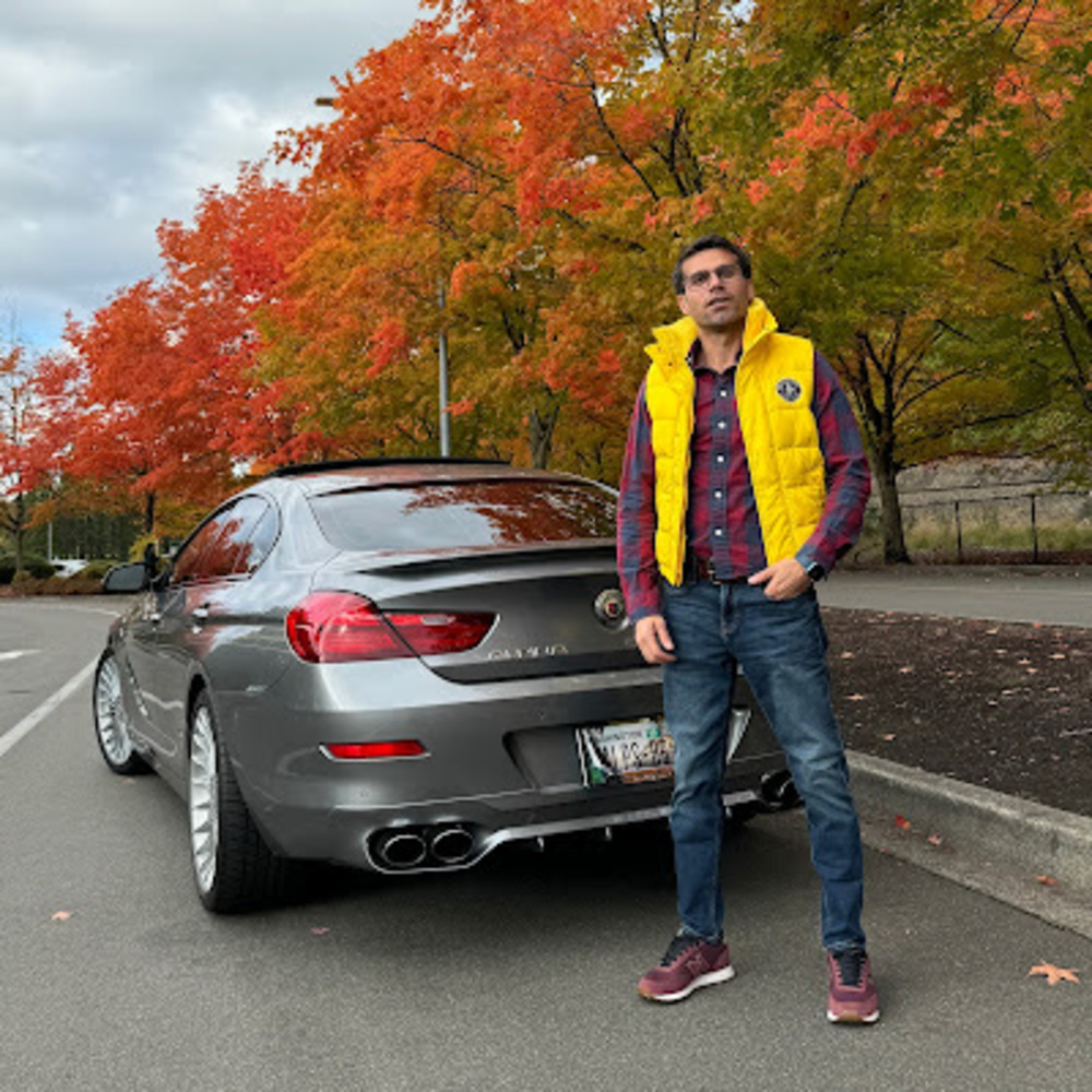 Meet your Posher, Akif